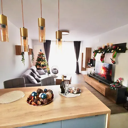 June'S Urban Residence-3